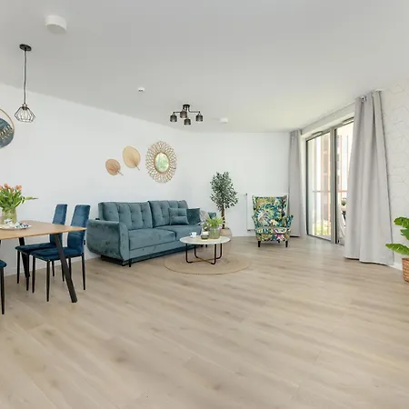 Apartamento Prestige Dream 104 - Tuz Przy Plazy, Z Widokiem Na Morze, Parkingiem I Wifi W Cenie Pobytu - Easy-rent