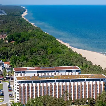 Prestige Dream 104 - Tuz Przy Plazy, Z Widokiem Na Morze, Parkingiem I Wifi W Cenie Pobytu - Easy-rent Apartmán Pobierowo